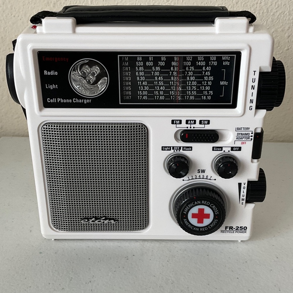 Eton American Red Cross FR250 Radio